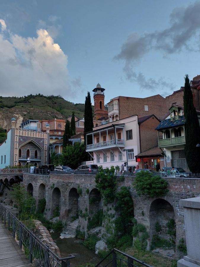 Resting Place Tbilisi Luaran gambar