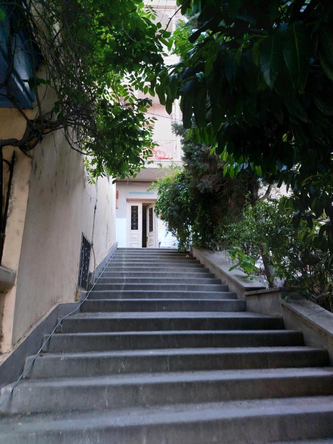 Resting Place Tbilisi Luaran gambar